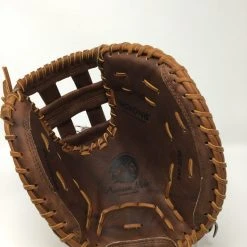 The Softball Group Gloves Nokona BKF-3250 Catcher’s Mitt With Open Web